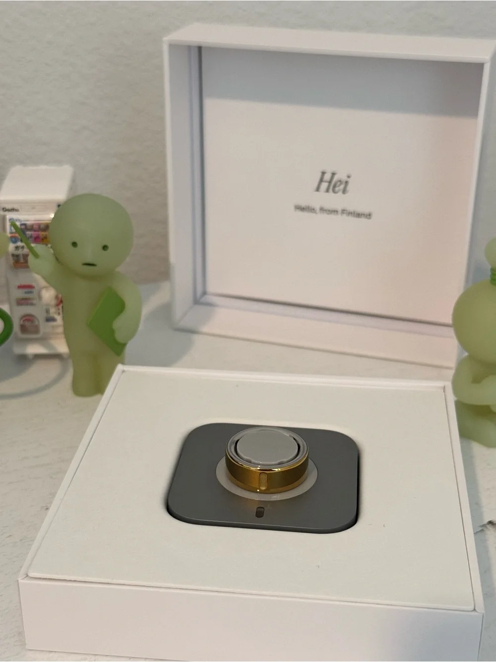 Oura Gold Ring 4